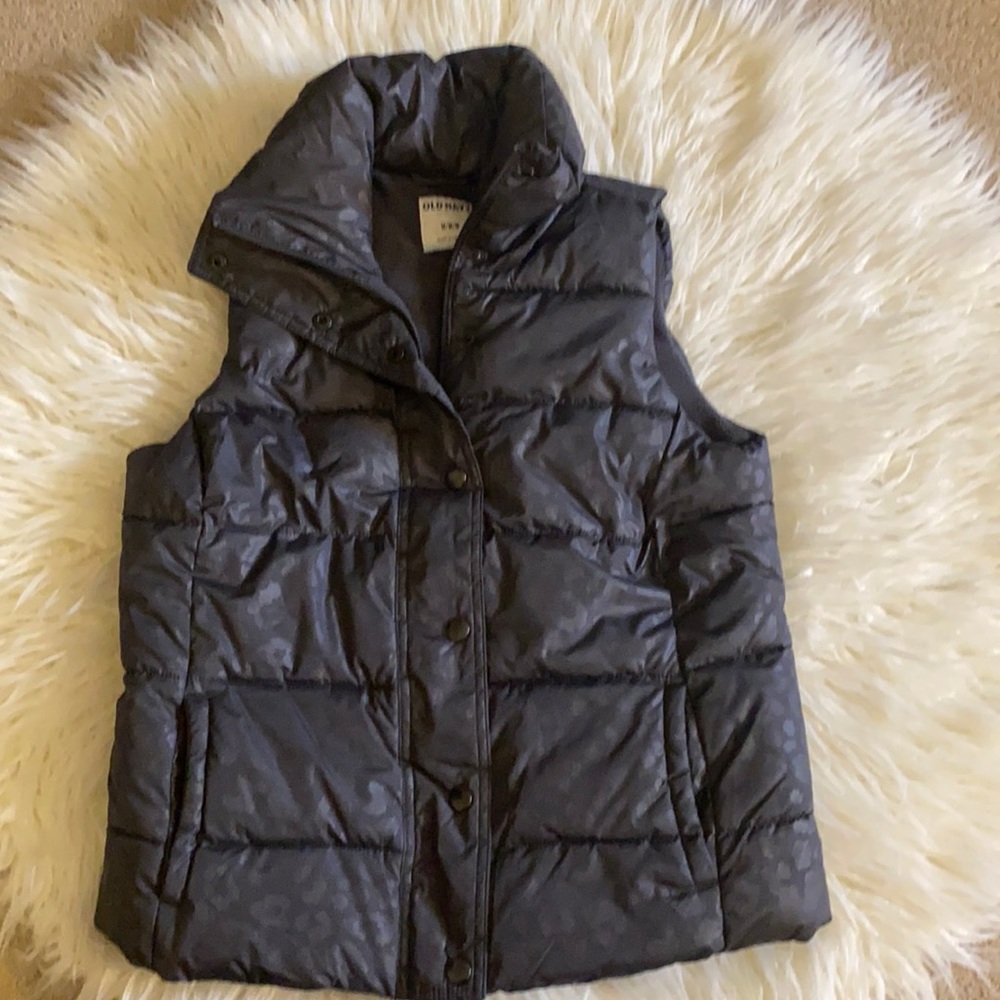 Gray animal print OLD NAVY vest